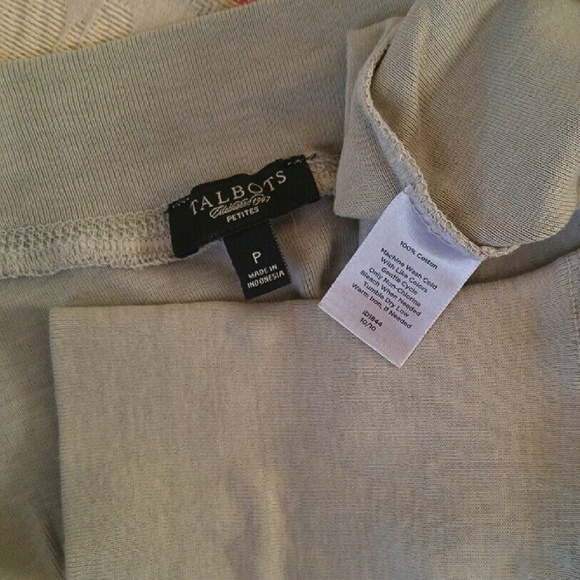 🆑CLOSING DOWN SALE Talbot Cardigan Petite P NWOT - Picture 4 of 4